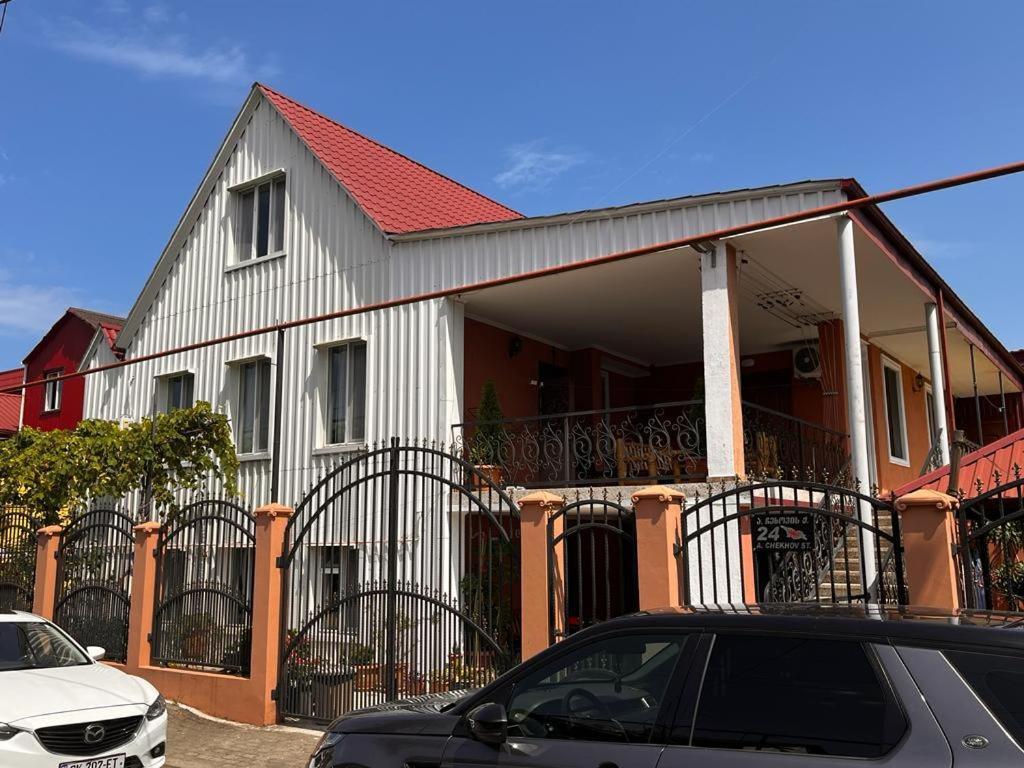Guest House Chexovi 24 科布列季 外观 照片