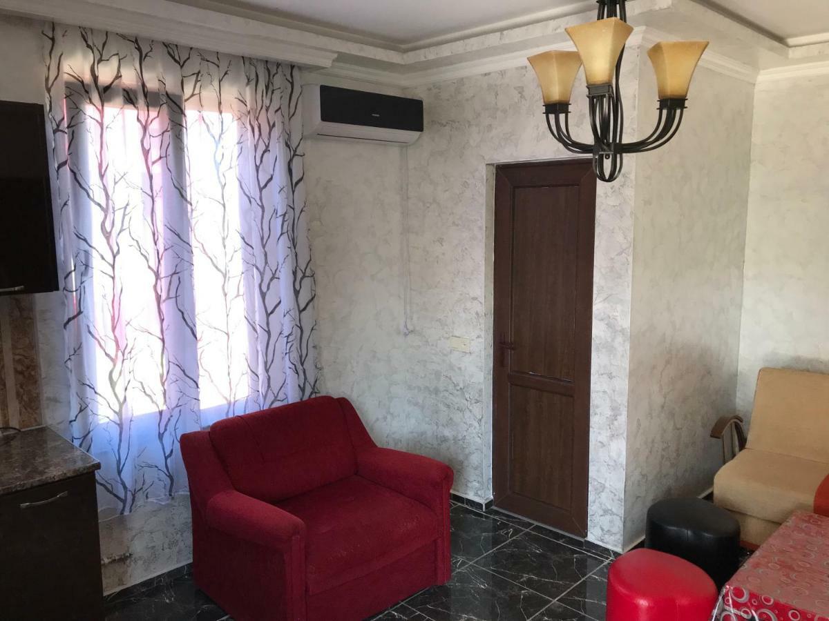 Guest House Chexovi 24 科布列季 外观 照片