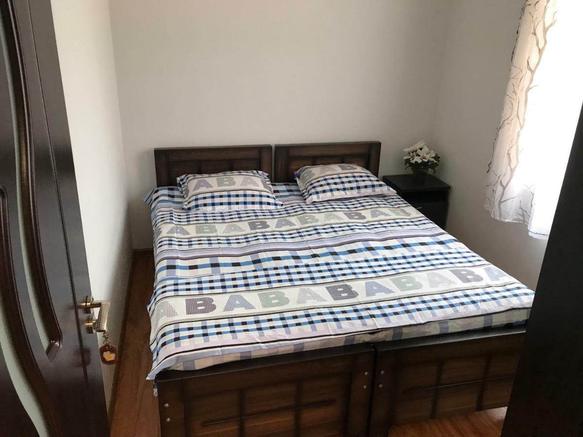 Guest House Chexovi 24 科布列季 外观 照片