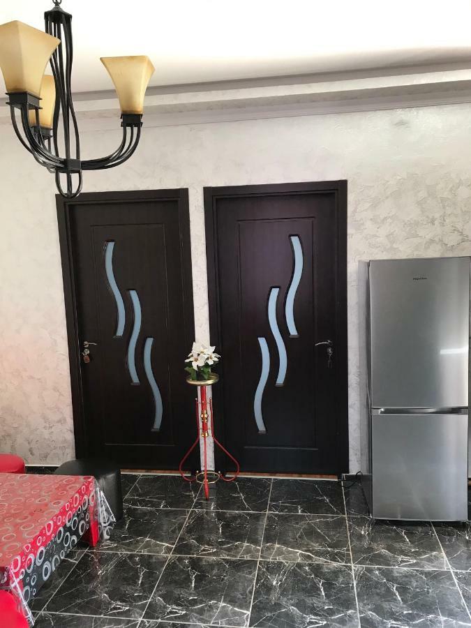 Guest House Chexovi 24 科布列季 外观 照片