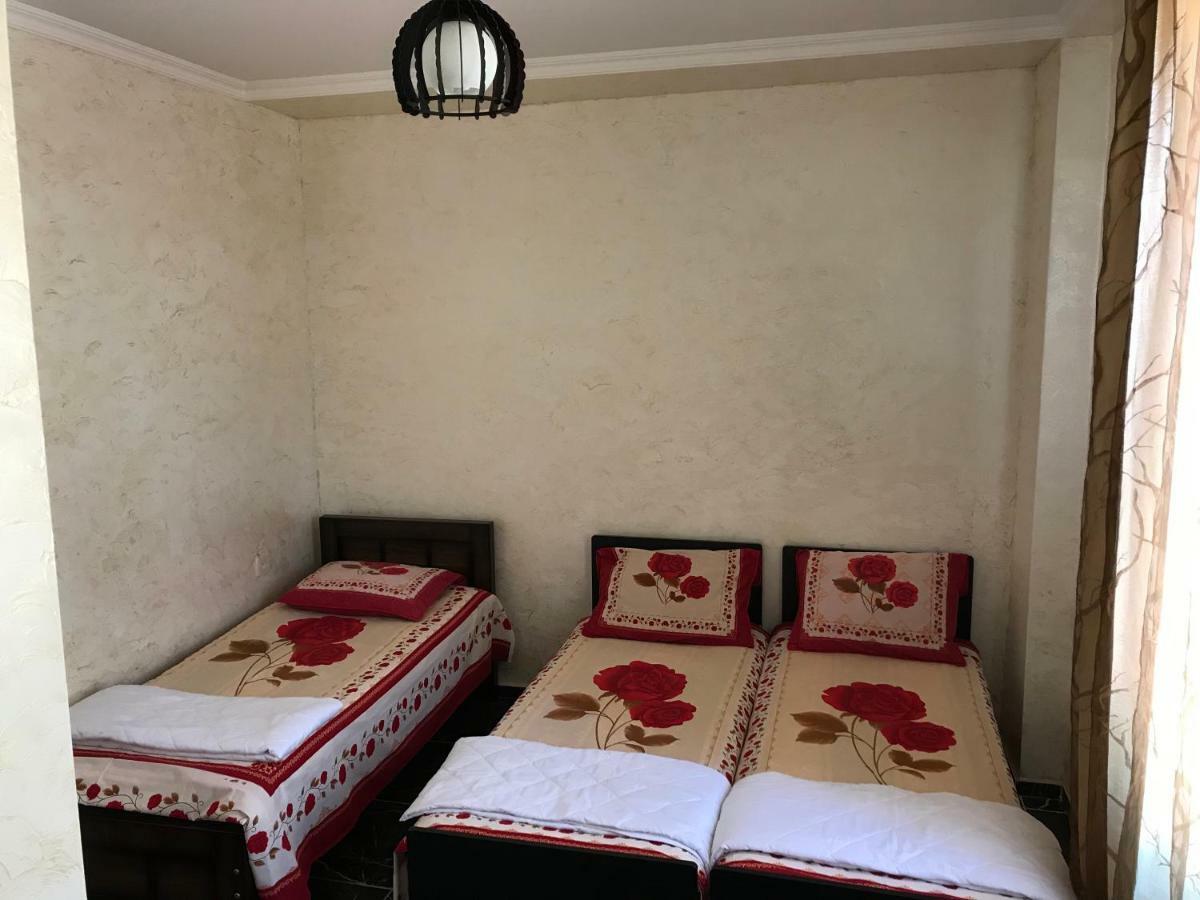 Guest House Chexovi 24 科布列季 外观 照片