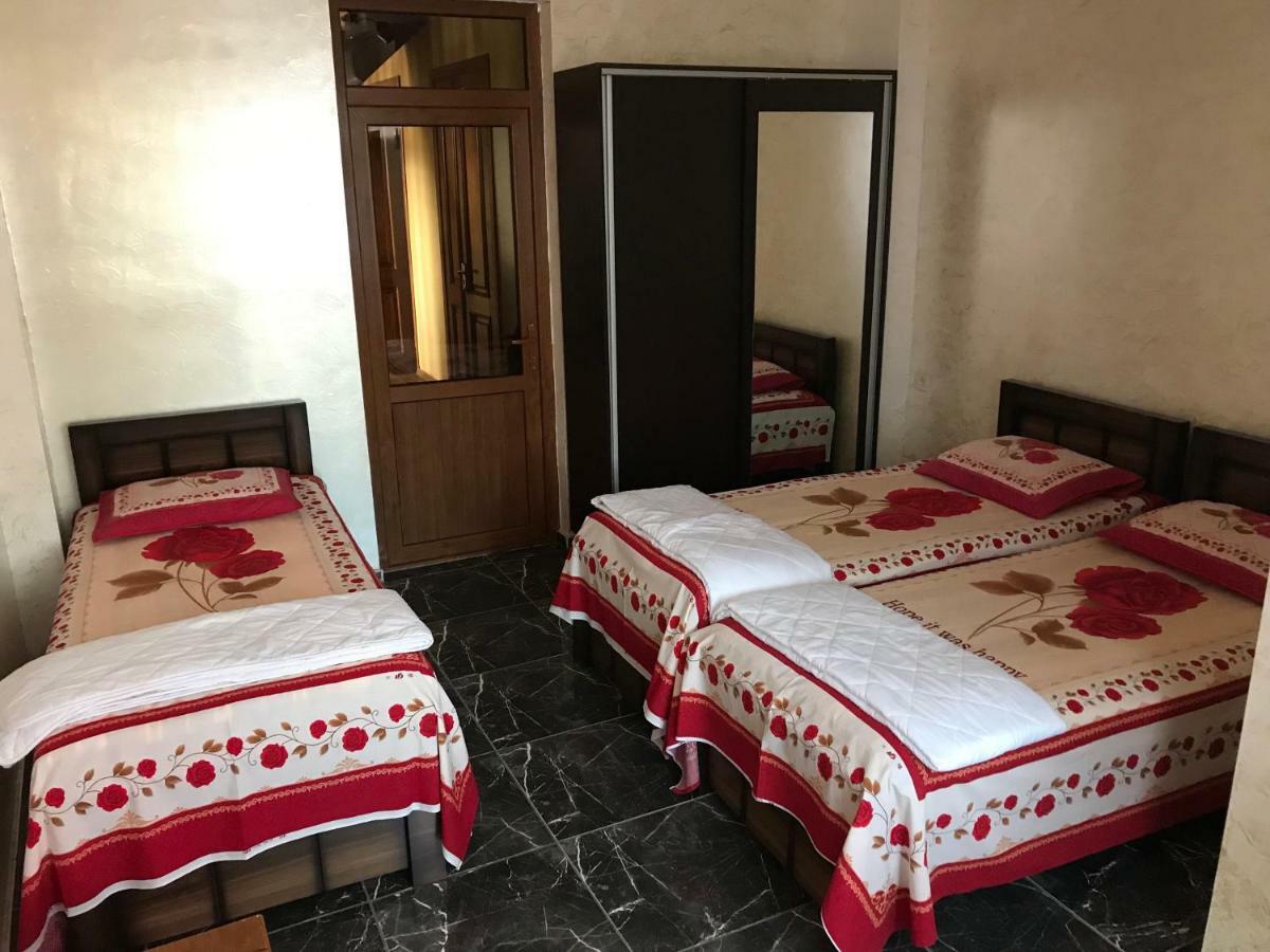 Guest House Chexovi 24 科布列季 外观 照片