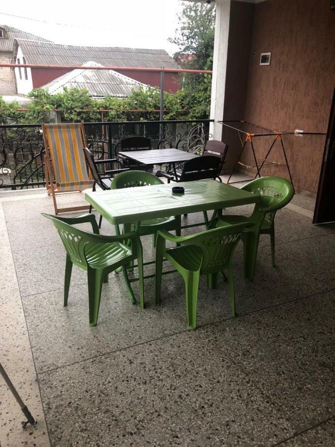 Guest House Chexovi 24 科布列季 外观 照片