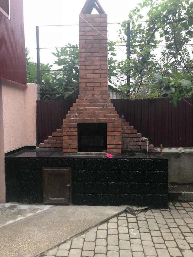 Guest House Chexovi 24 科布列季 外观 照片
